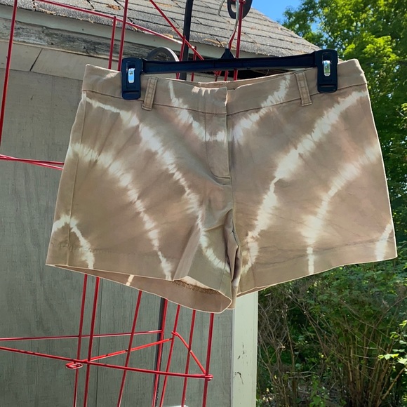 Shorts - Picture 1 of 3